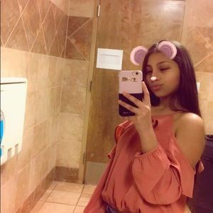 Meet your Posher, Gisel